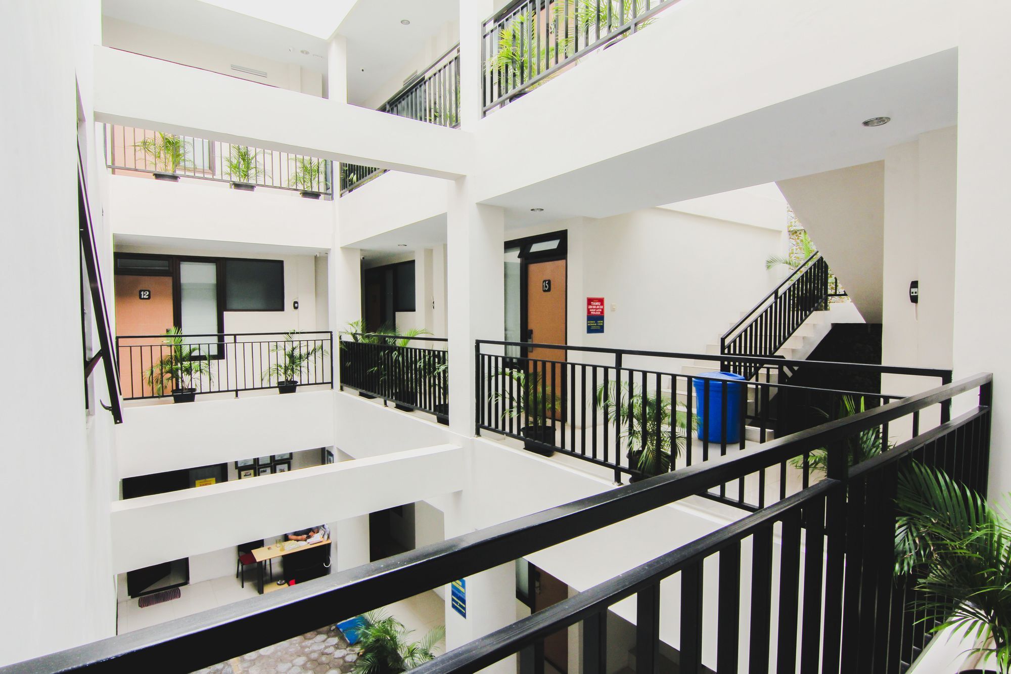 D'Paragon Seturan 3 Maguwo Dış mekan fotoğraf